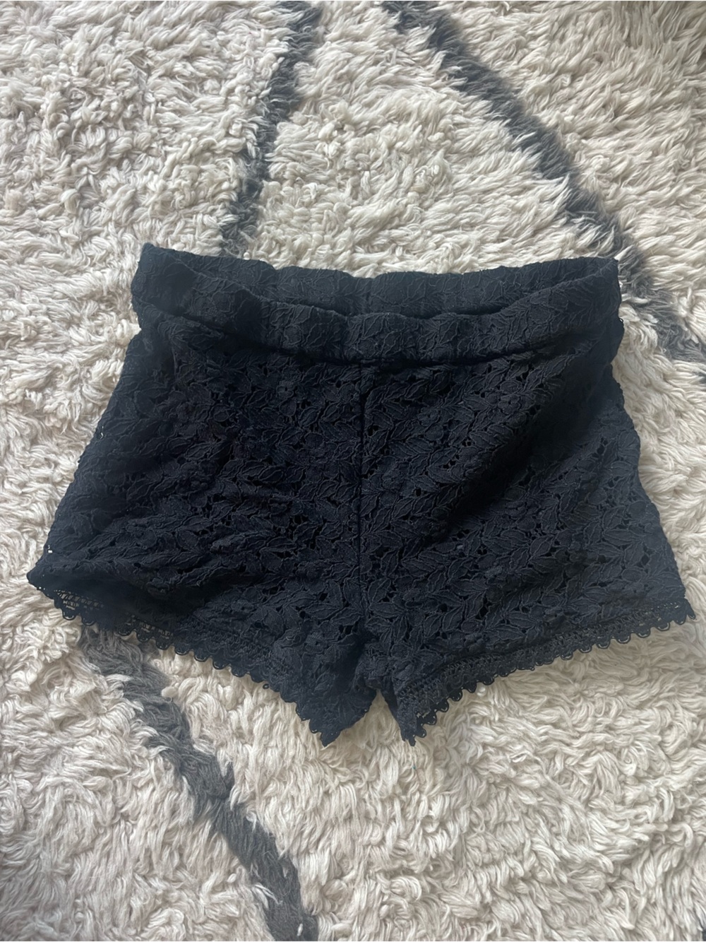 H&M Black Lace Crochet Trim Bloomer Shorts With Elastic Waist